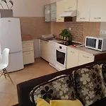 Blanca 招待所 德兹维济诺